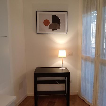 Sandonhouse Milano San Donato Milanese Exterior foto