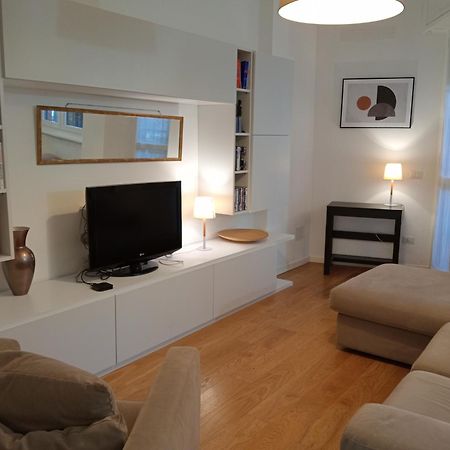 Sandonhouse Milano San Donato Milanese Exterior foto